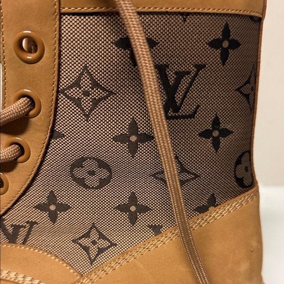 Louis Vuitton Tan and Brown Men's Boots - Picture 3 of 11